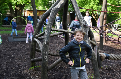 Bilder Schulgelände Lindachschule Jesingen