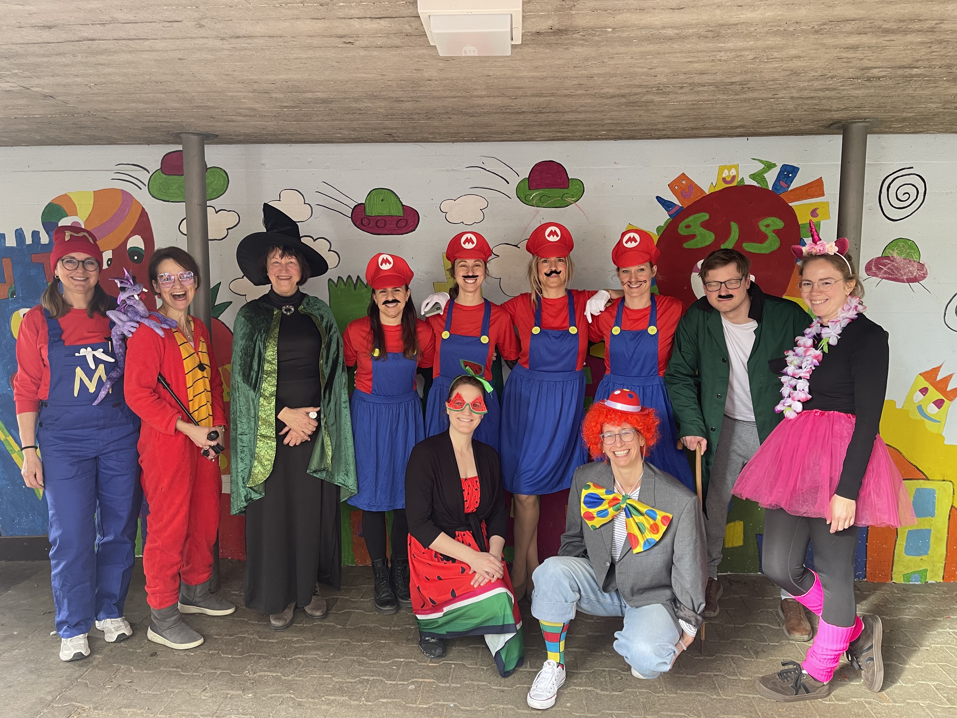 Bunt, fröhlich und voller guter Laune! Bild